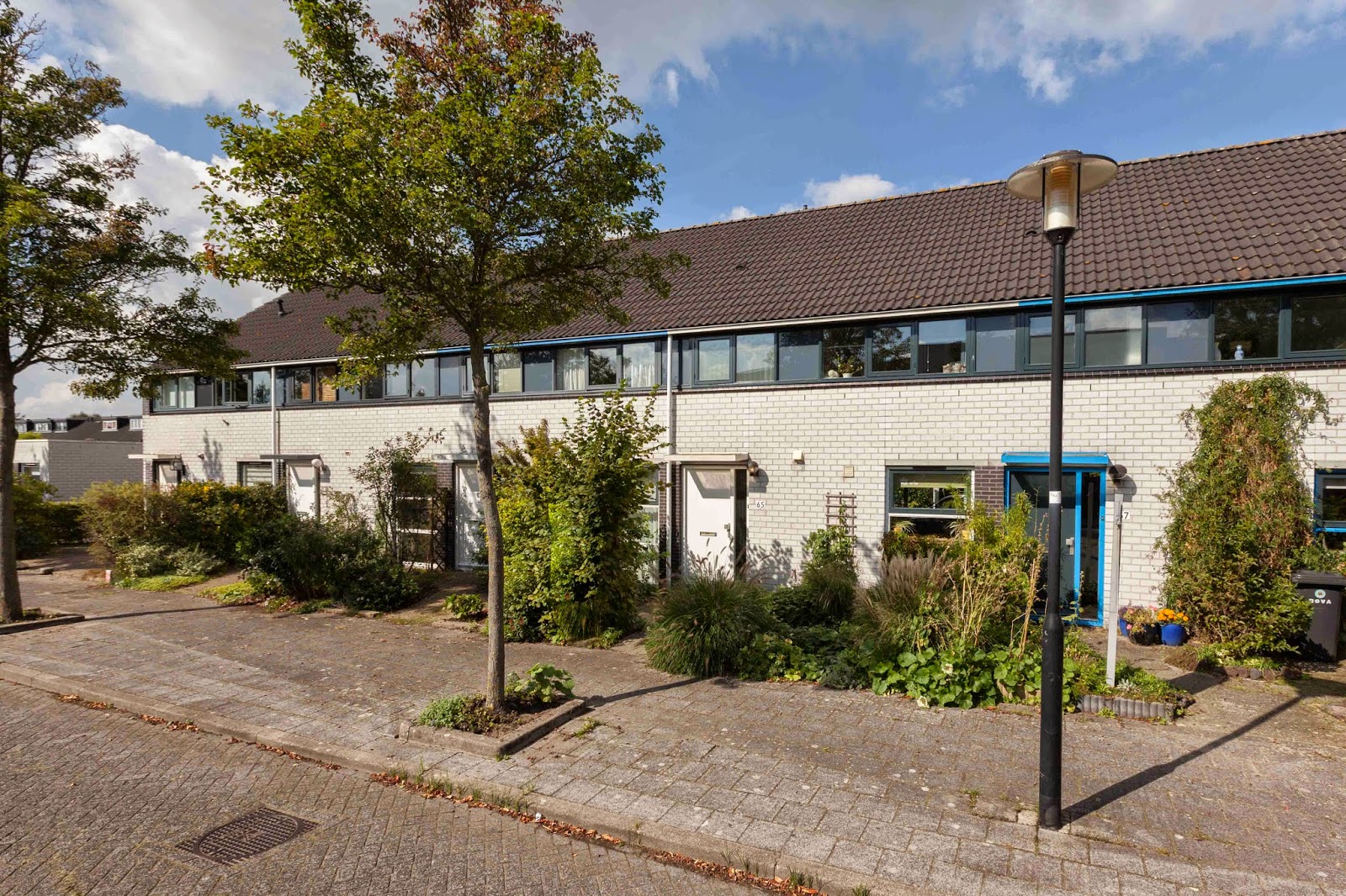 TE KOOP Eengezinswoning in Amersfoort HOE DRAAIT DE ZON IN DE TUIN