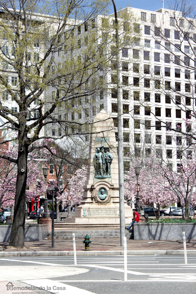 Memorials in washington dc - Spring - cherry blossoms