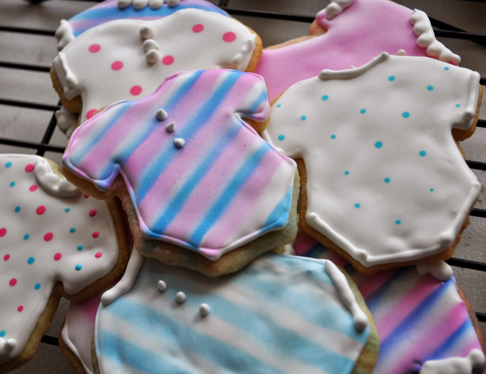 Our Italian Kitchen Boy or Girl? Baby Shower Onesie Cookies