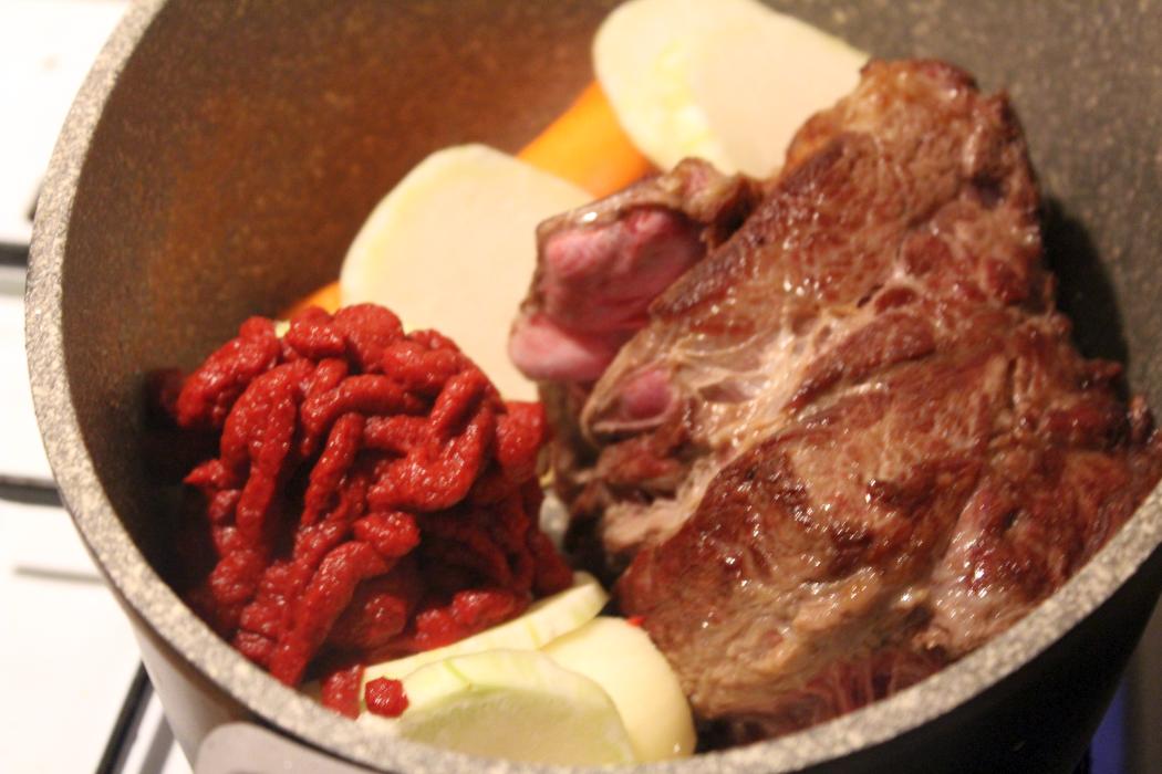 Rindernacken geschmort – günstiger Rinderbraten – glatzkoch.de