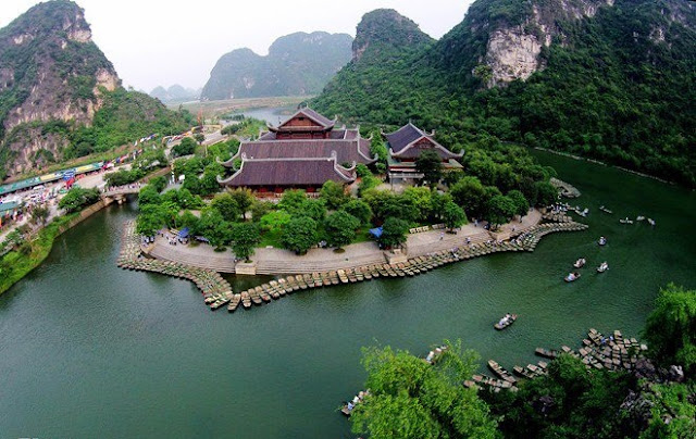 8 World Heritage Sites attract tourists in Vietnam