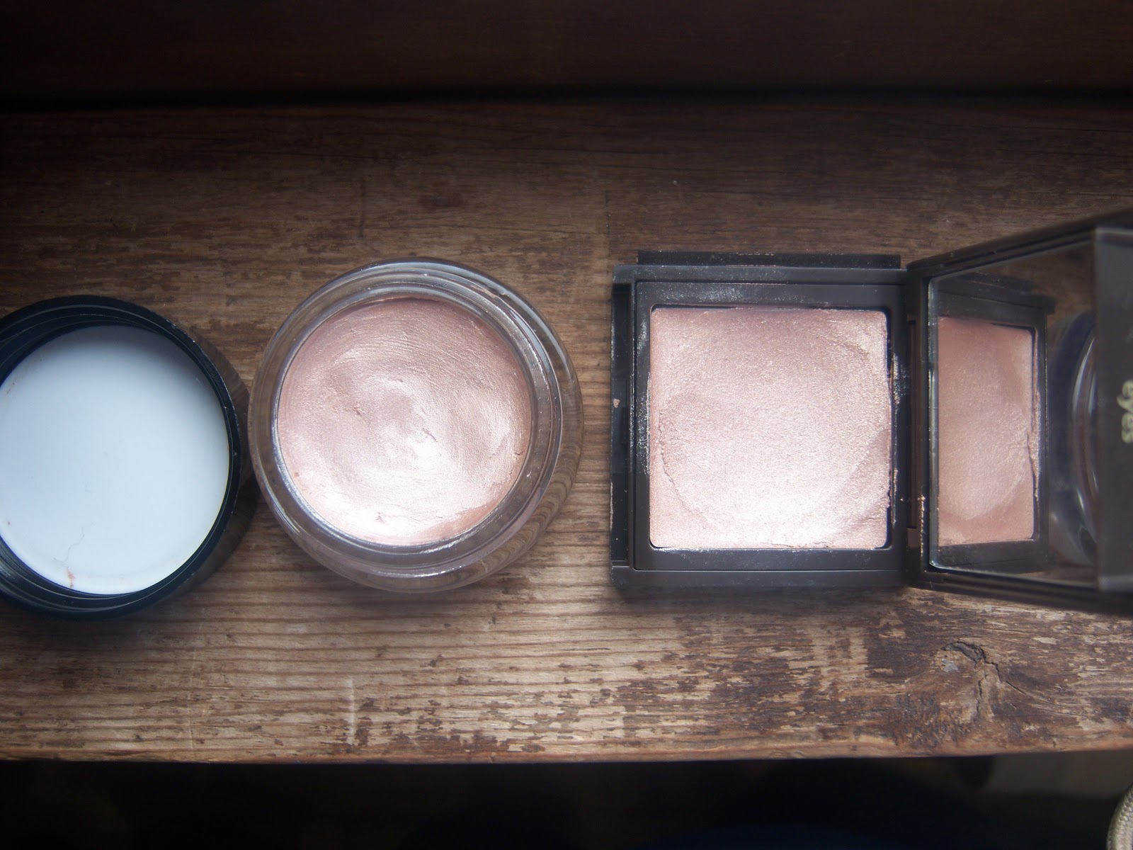 Mind Body Beauty Favorite Champagne Eyeshadows