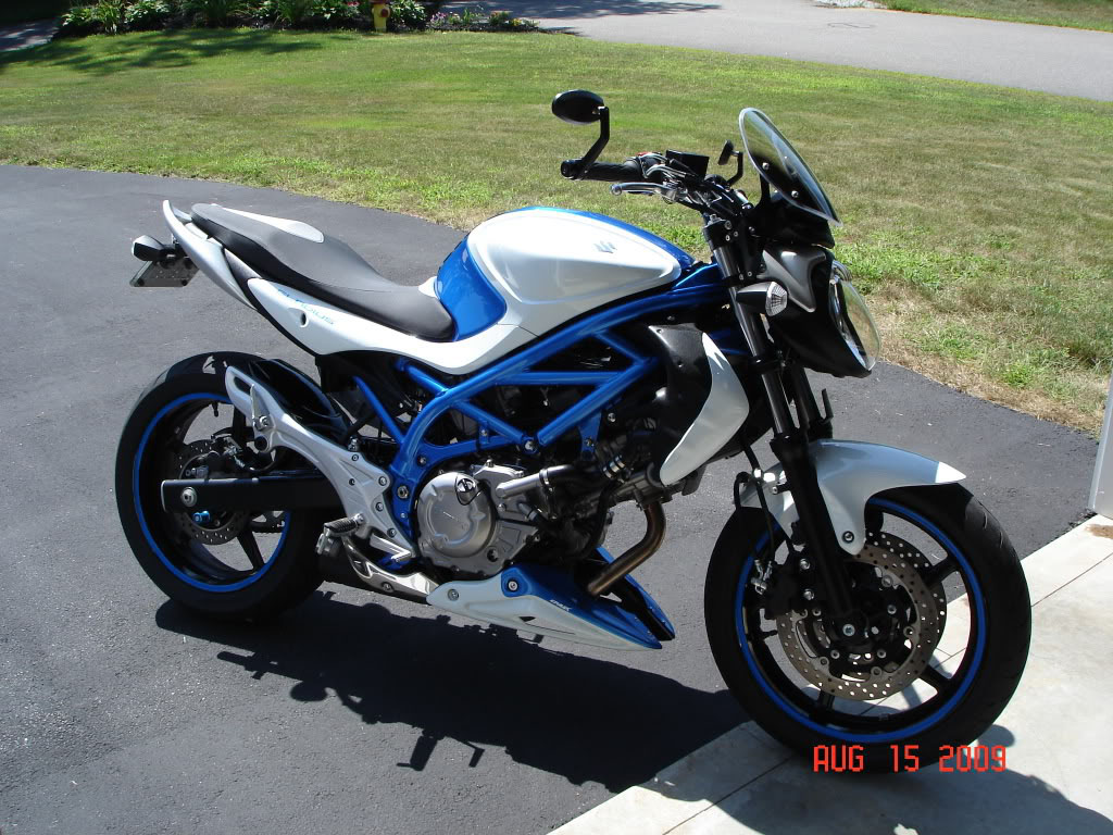 Suzuki Gladius 650 2009
