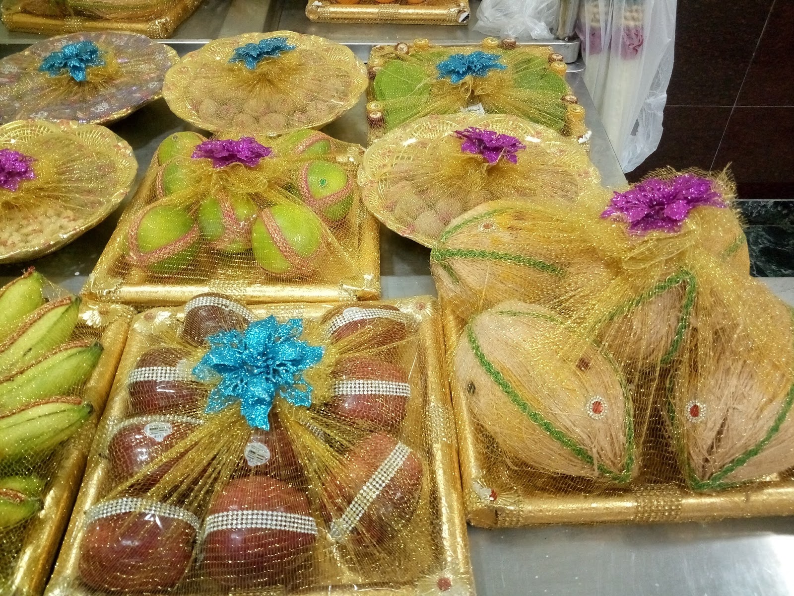 Seer Varisai Thattu Items Seer Varisai Plates Decoration in Chennai