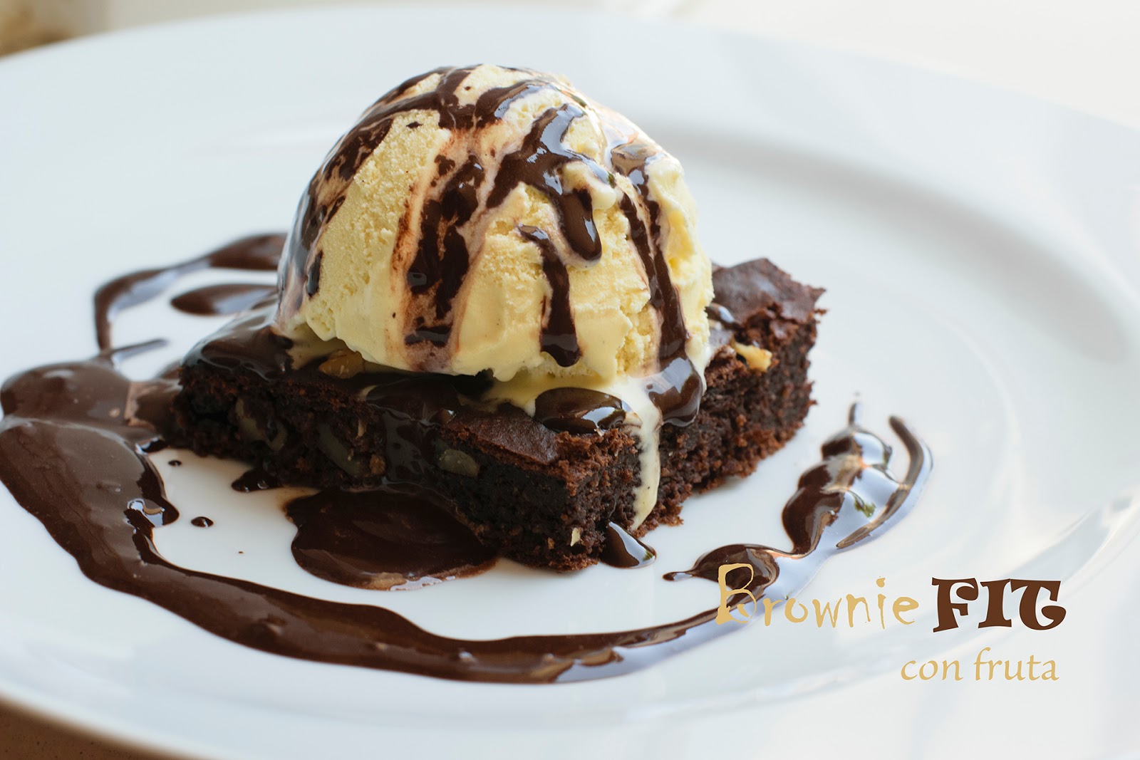 Receta de brownie fit con fruta ponteunostacones