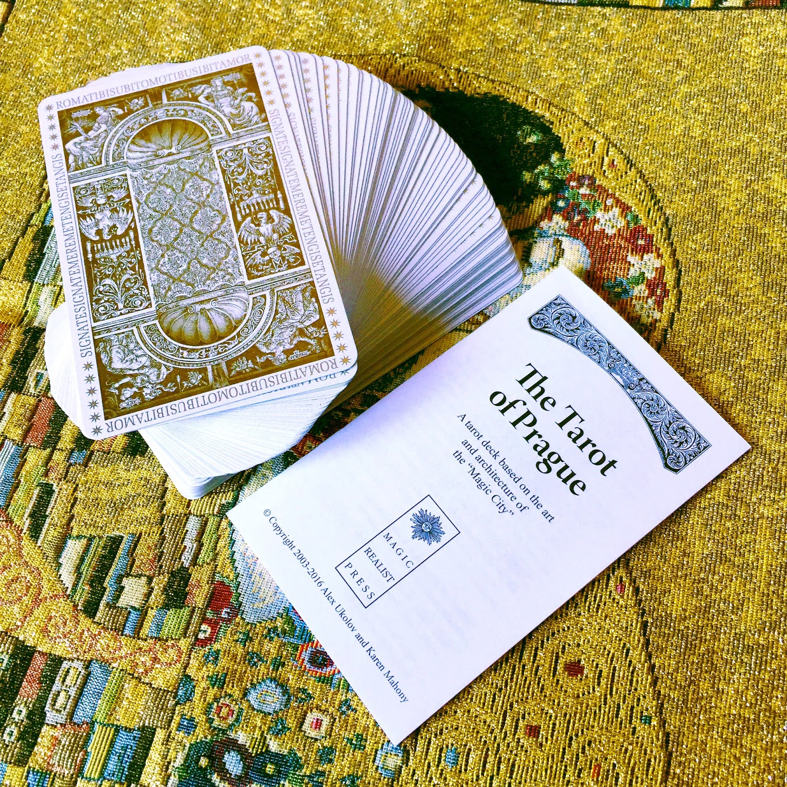 CAFÉ TAROT THE MAGIC TAROT OF PRAGUE