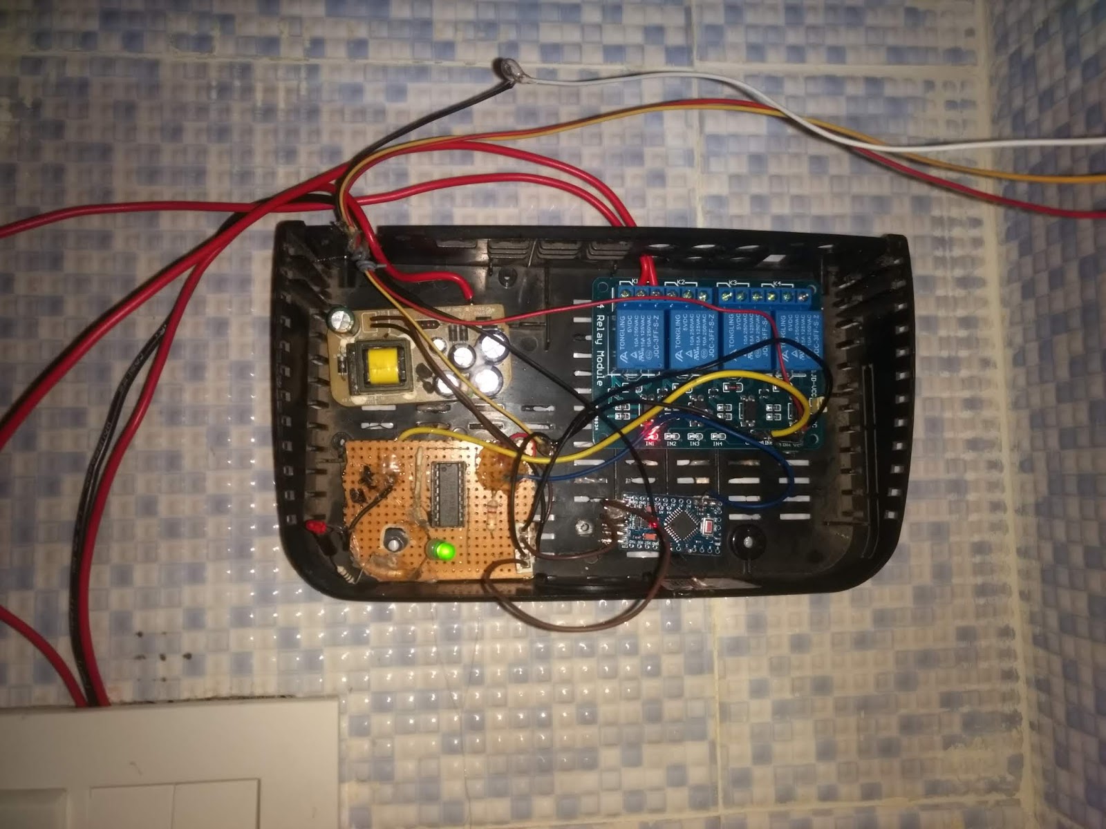 Home automation by using Arduino and bluetooth modulr: AUTOMATIC ROOM ...