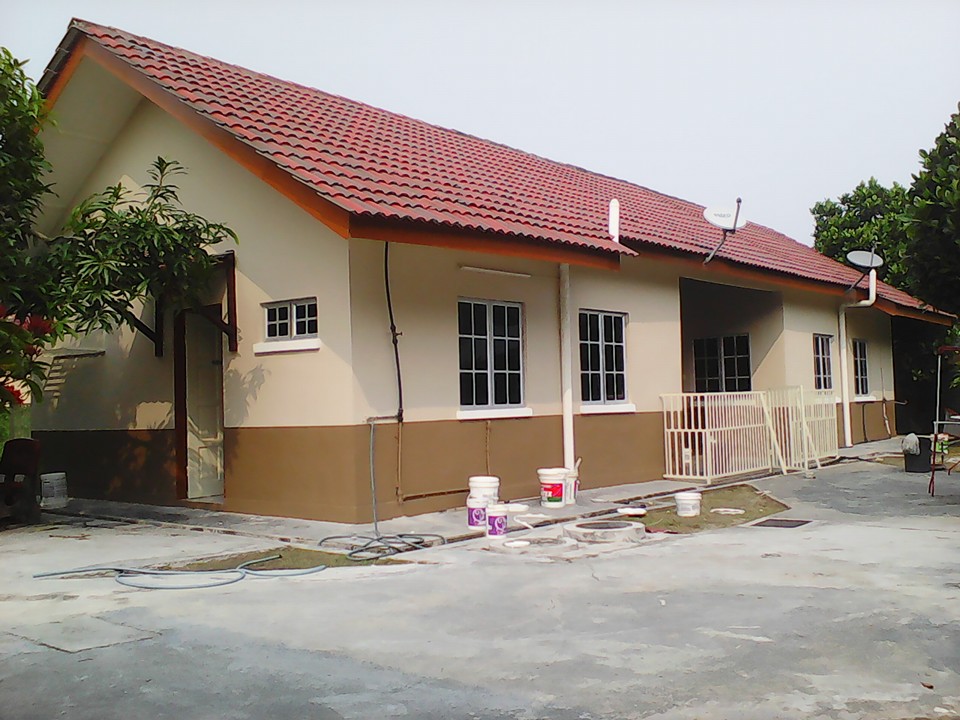 Mubin Homestay Teluk Batik (Lumut, Perak): ~~ MUBIN HOMESTAY