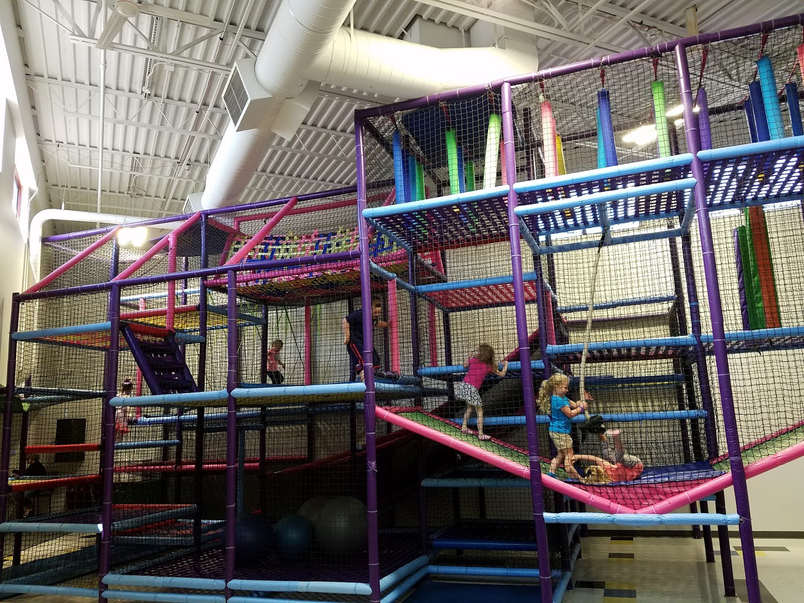 Play St. Louis Calvary Church Indoor Playground, St. Peters