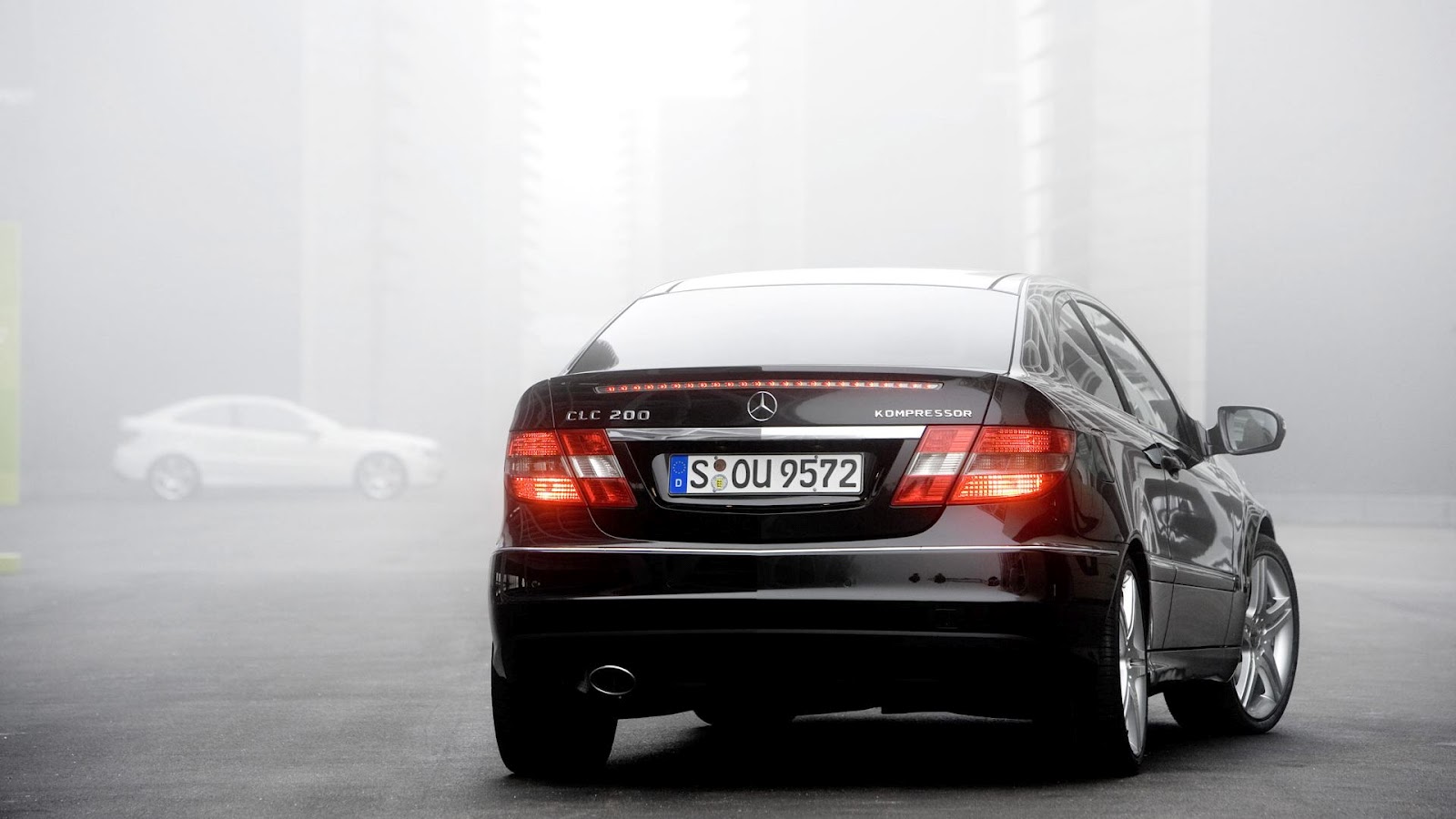 Avril Lavigne Wallpapers: Clc Wallpaper