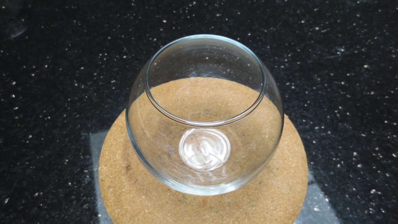 How to clean wax out of Candle container chichicho