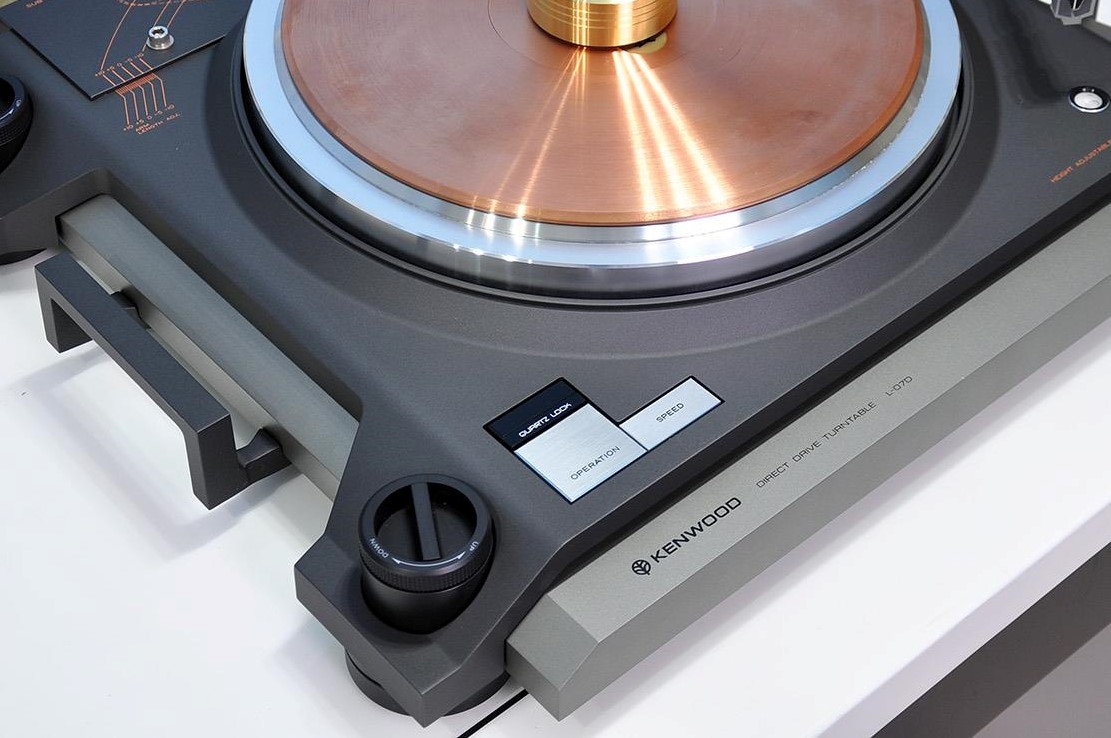 audio andromeda KENWOOD L07D...