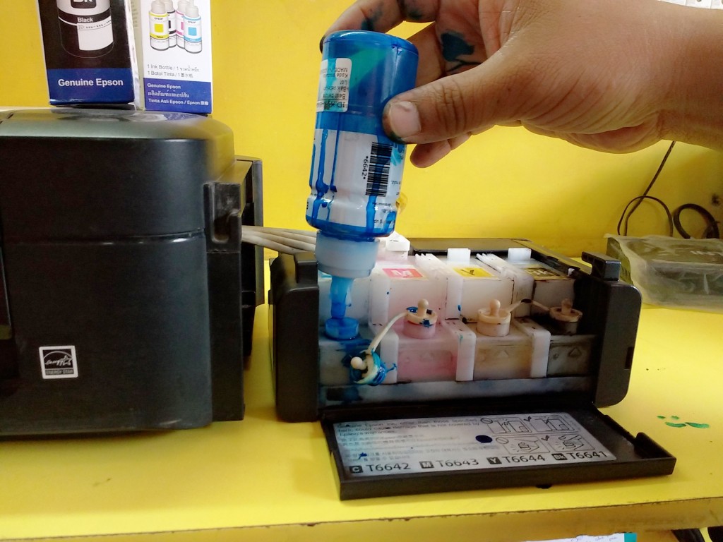 Learn New Things How to Refill Ink in Ink Tank Color Printers