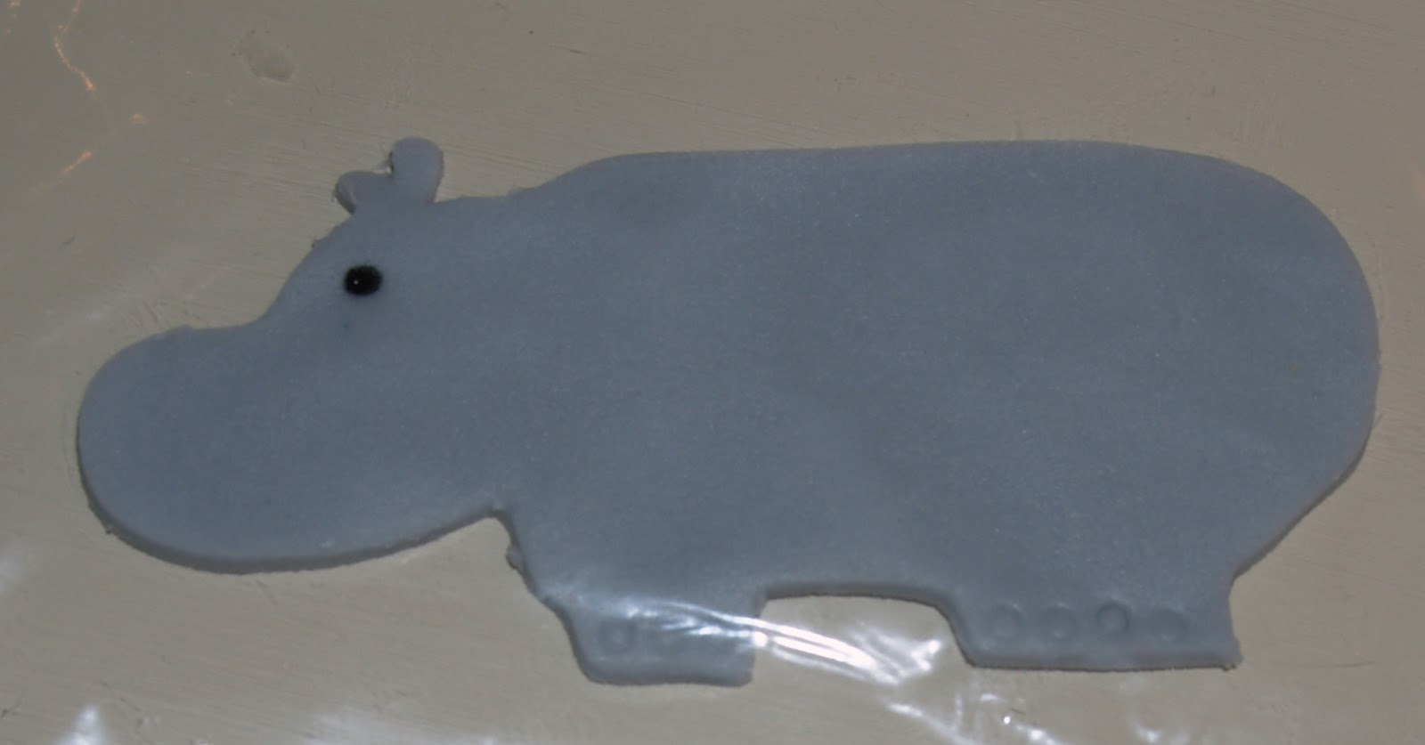 Sweet Surrender Bakery: Fondant Safari Animals - Part II