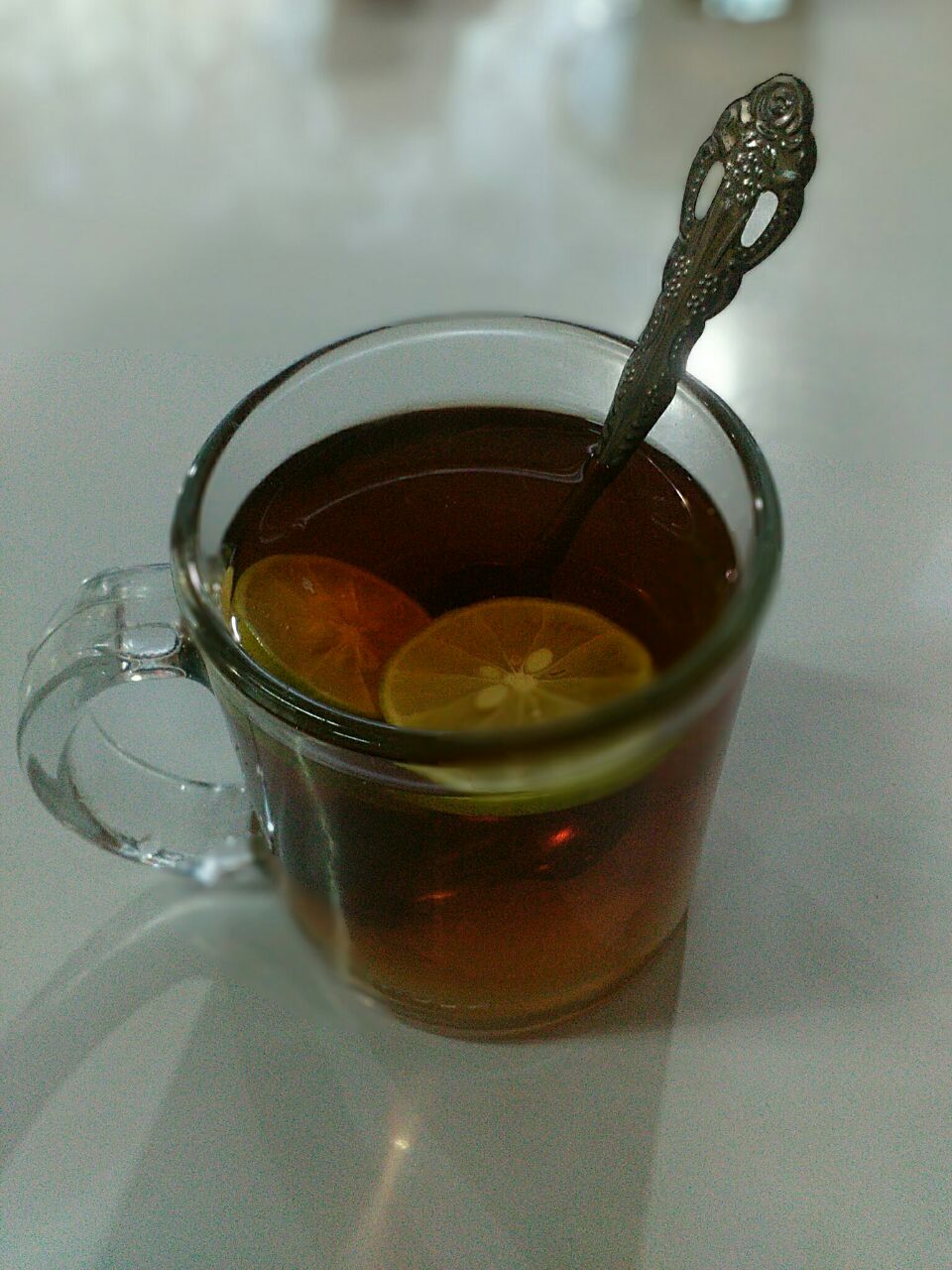 Teh Kampul Dengan Lemon Tea Serupa Tapi Tak Sama