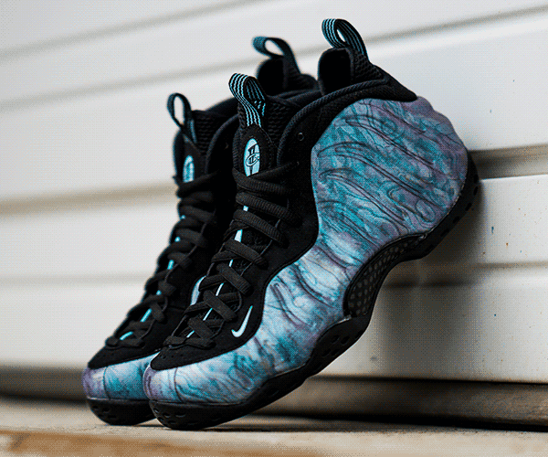 foamposite aurora green