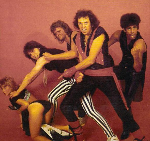 40 Awkward Band and Musician Photos From the Past vintage everyday