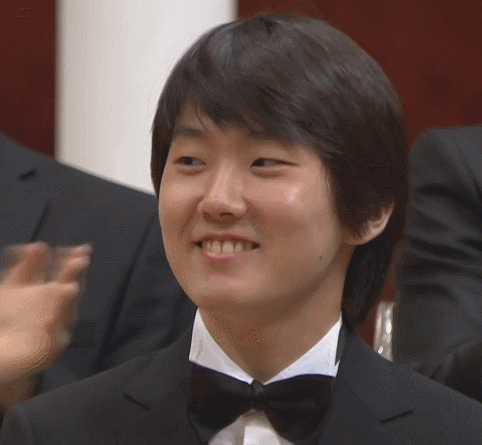 프랑스 라디오에서 불어하는 조성진 반전 목소리 | 인스티즈