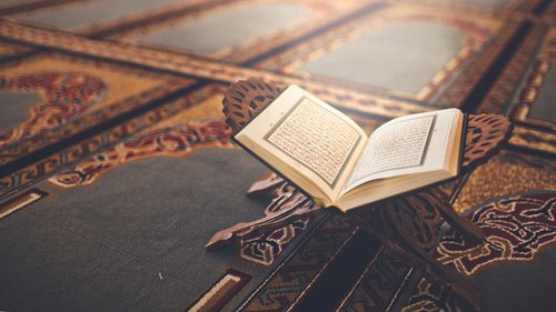 Cara Mudah Khatam Al-Quran Di Bulan Ramadhan - Cahaya Hayati