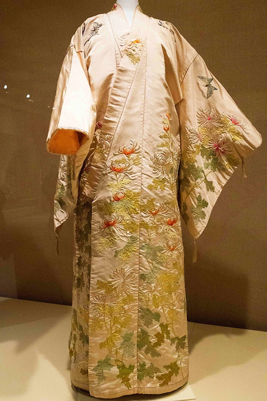 Plays With Needles: Kimono Exhibit at the Met