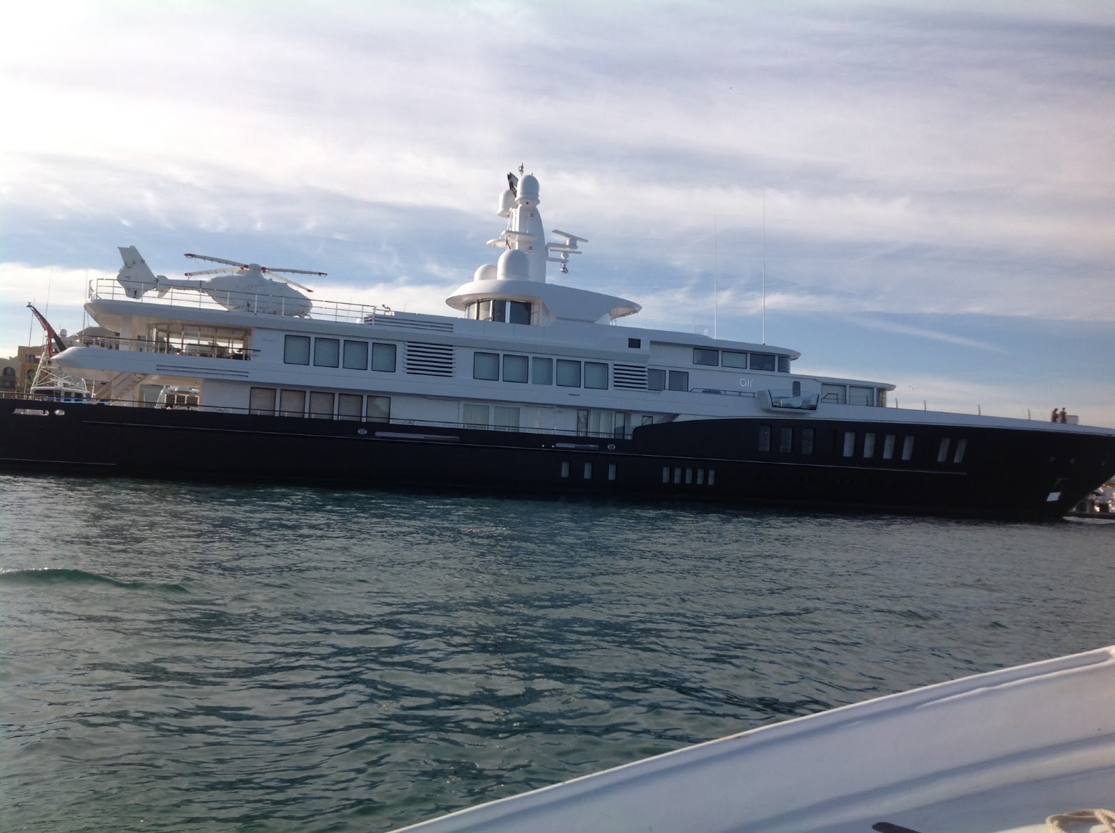 Megayacht Global: Photos & Videos