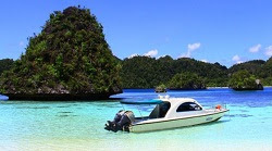 8 Tempat Wisata di FakFak Papua Barat yang Paling Terkenal