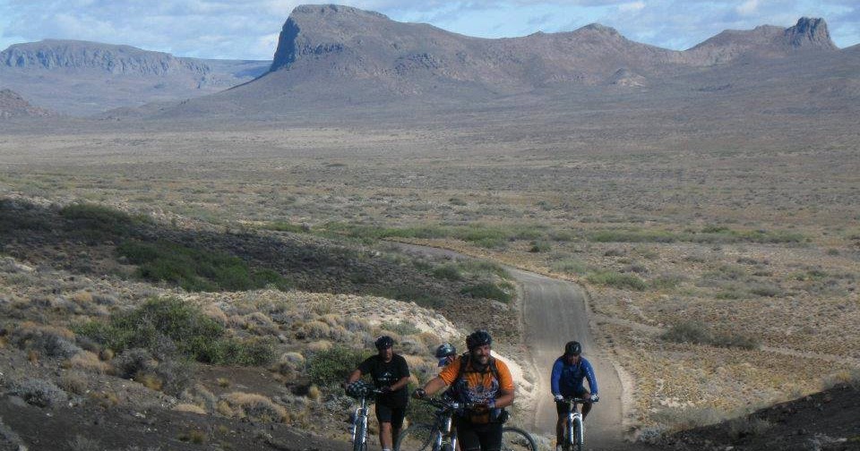 CICLOTURISMO EN LA MESETA DE MAQUINCHAO LA MUSICA DEL GARAGE