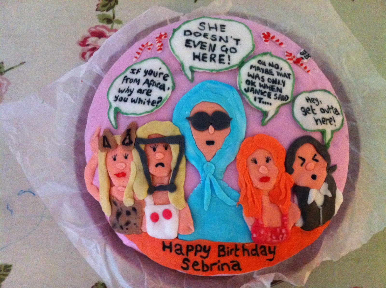 RIDICULOUS CAKES Pass that Dutch Mean Girls cake.