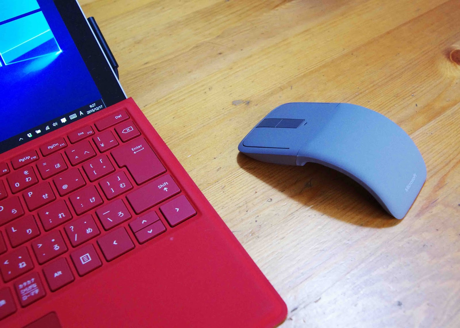 Surface Pro4のマウス選び アークタッチマウスがコンパクトで使いやすい Surfaceアンバサダー