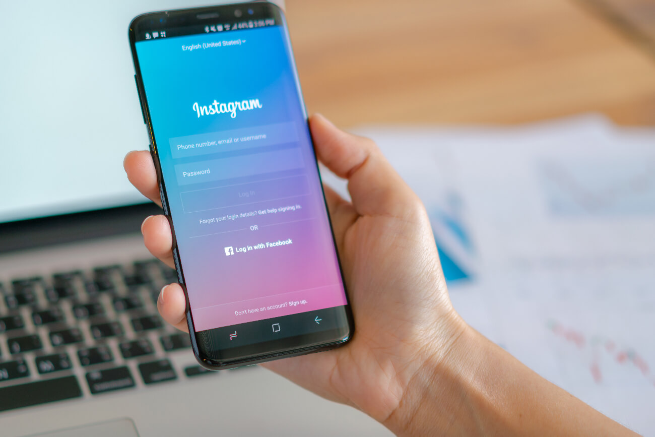 instagram widget for blogger
