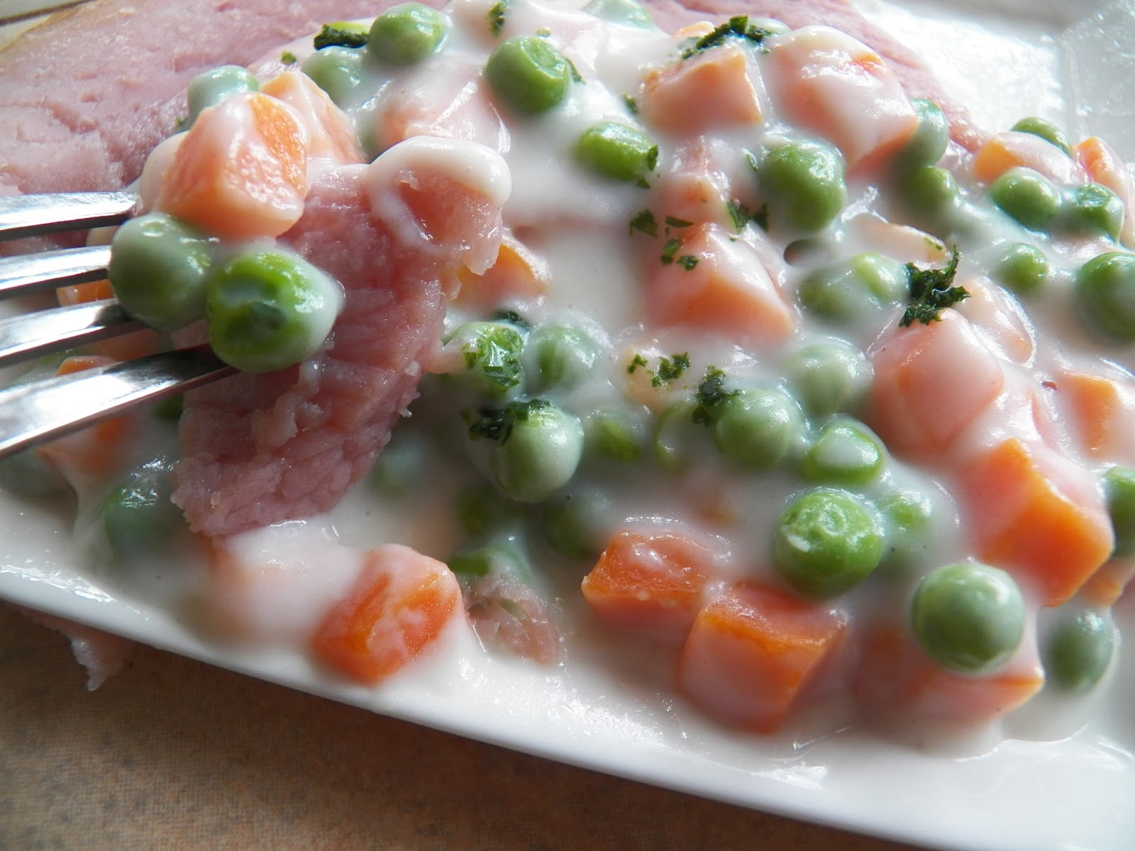 Grønærter og Gulrøder(Creamed Peas and Carrots) Sid's Sea Palm Cooking