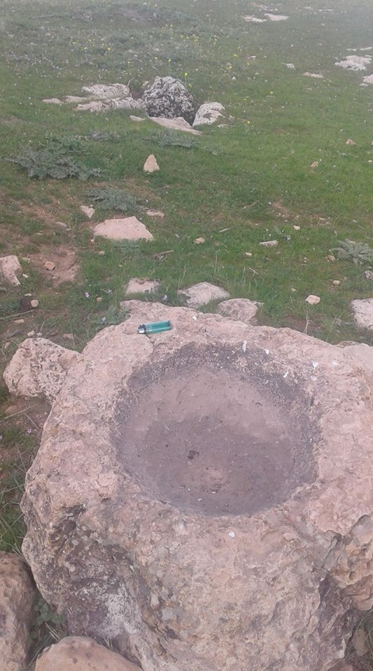 define kuyu taslari isaretleri ve