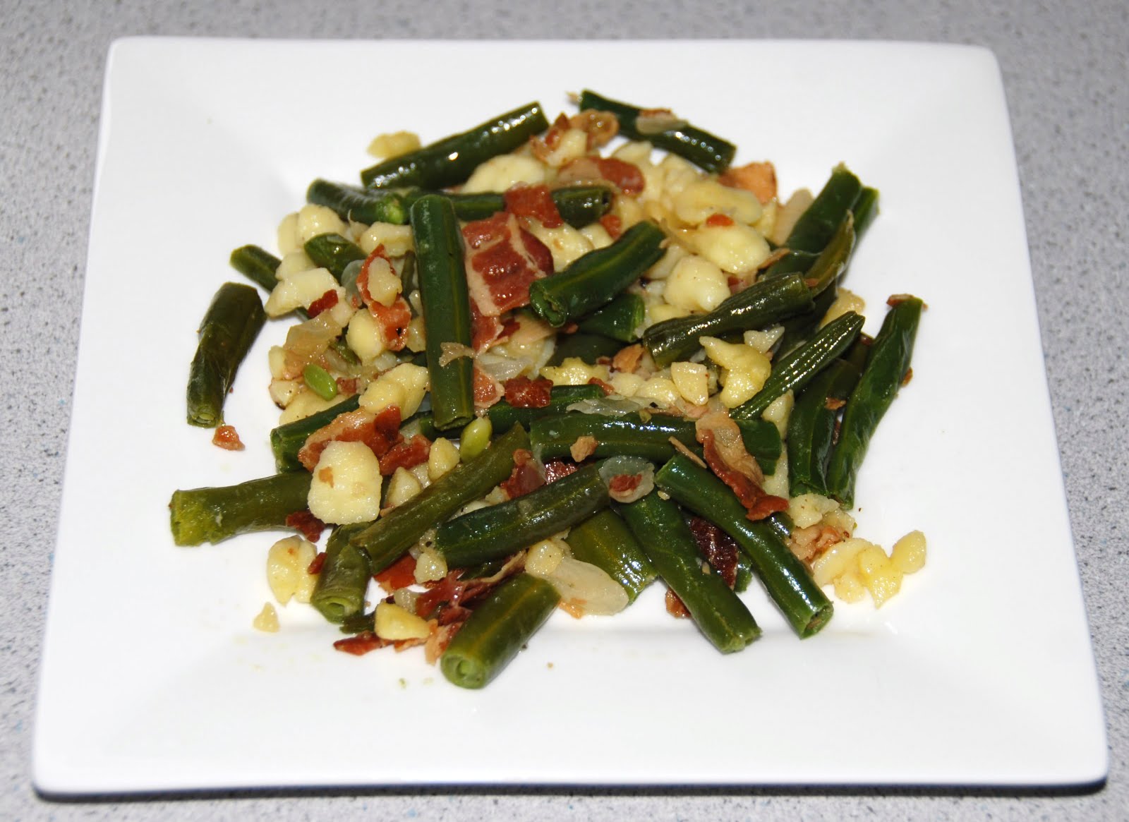 All Things Crafty!: Green Beans With Spaetzle!