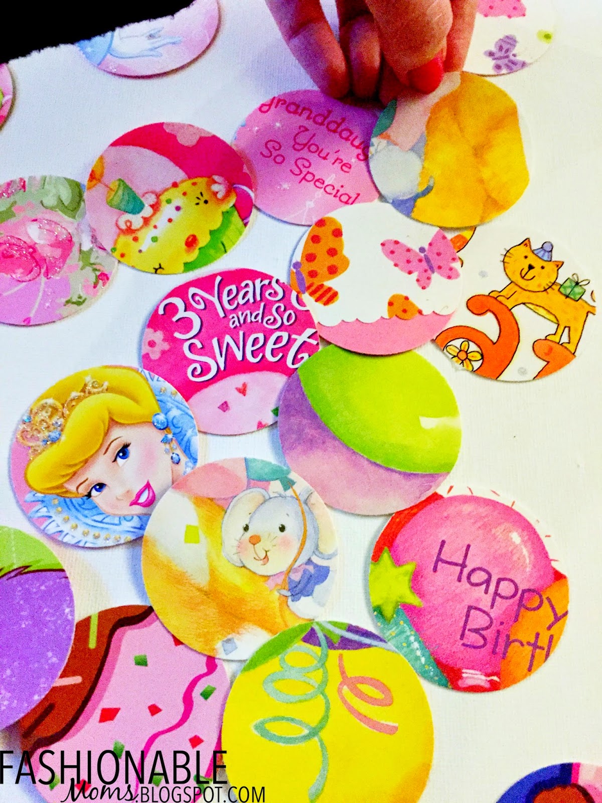 My Fashionable Designs: How to Turn Old Greeting Cards into Wall Art