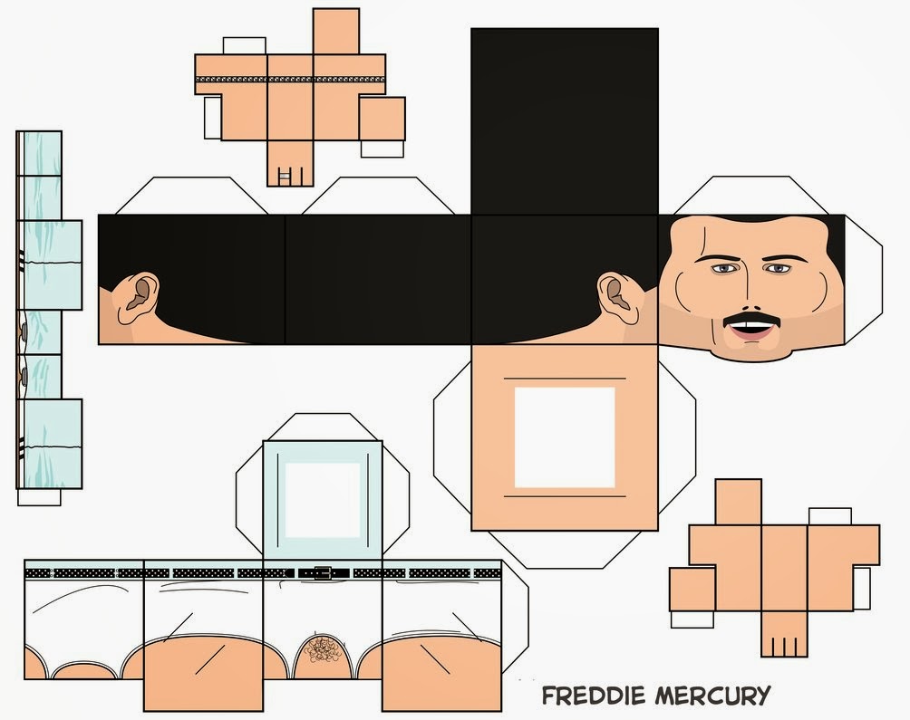 Queenadicto Papercraft Queen