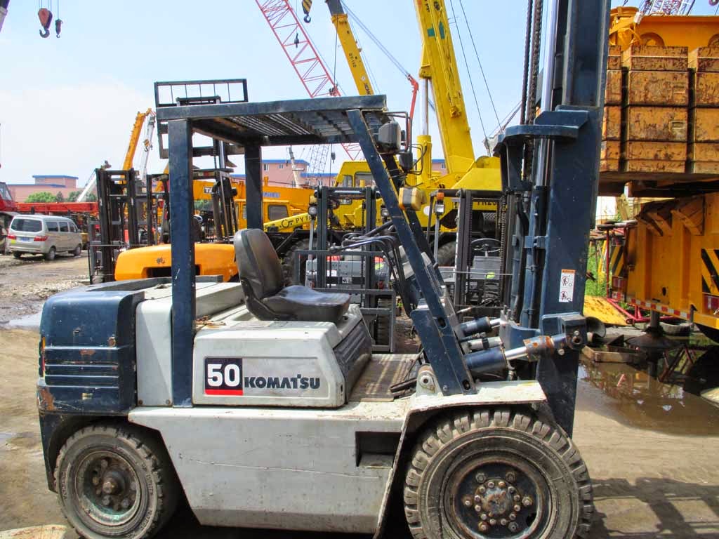 Grand City Engineering Machinery Co.,Ltd Used Komatsu forklift FD50 for sale, original japan