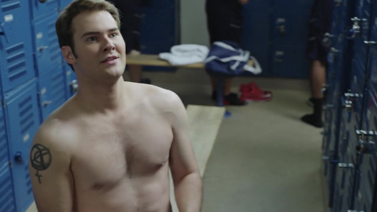 Justin Prentice nude in 13 Reasons Why 1-09 "Tape 5, Side A" .
