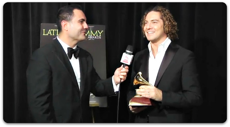  David Bisbal Grammy Latino 2012 - Entrevista Enrique Santos backstage