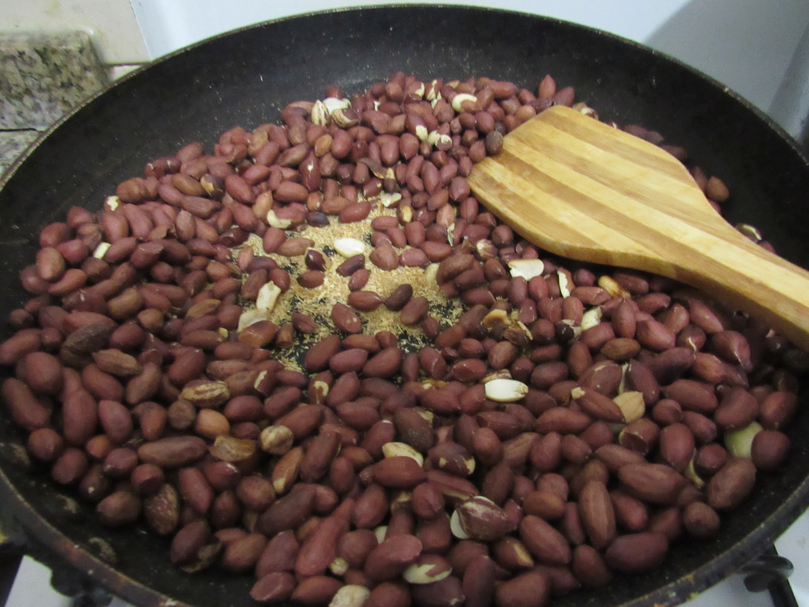 How To Roast Groundnut In A Fry Pan Without Using Sand