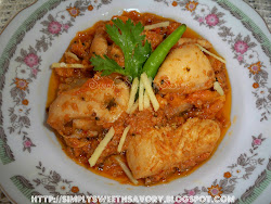 chicken karahi pakistani curry recipe cooked spices yogurt tomatoes completely traditional different