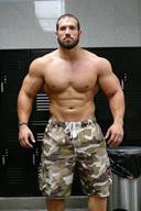 Hot Male Bodybuilders Big and Buff