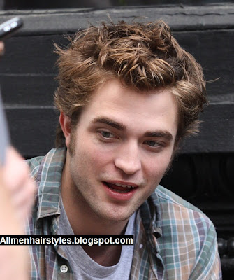 Robert Pattinson Hairstyle - Cool Messy Hairstyles
