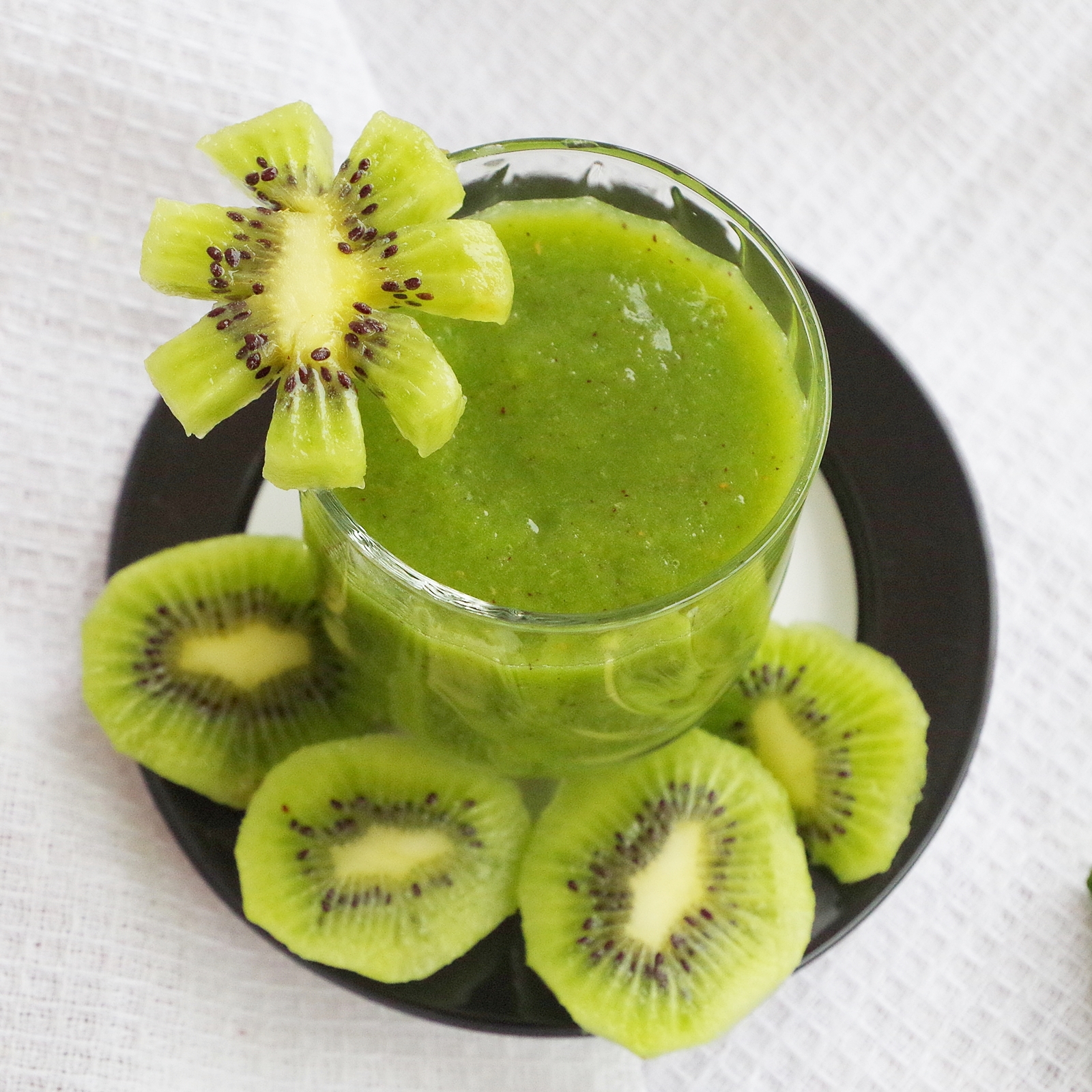 In love with art Kivi smoothie