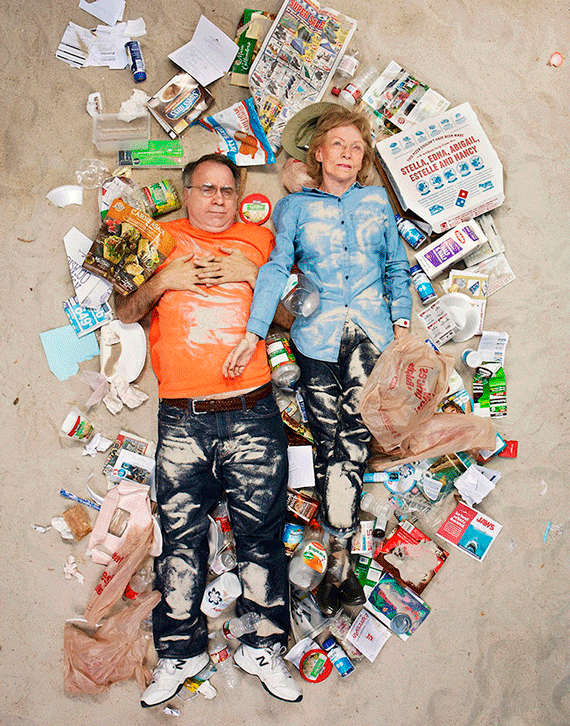 7 Days of Garbage ©Gregg Segal