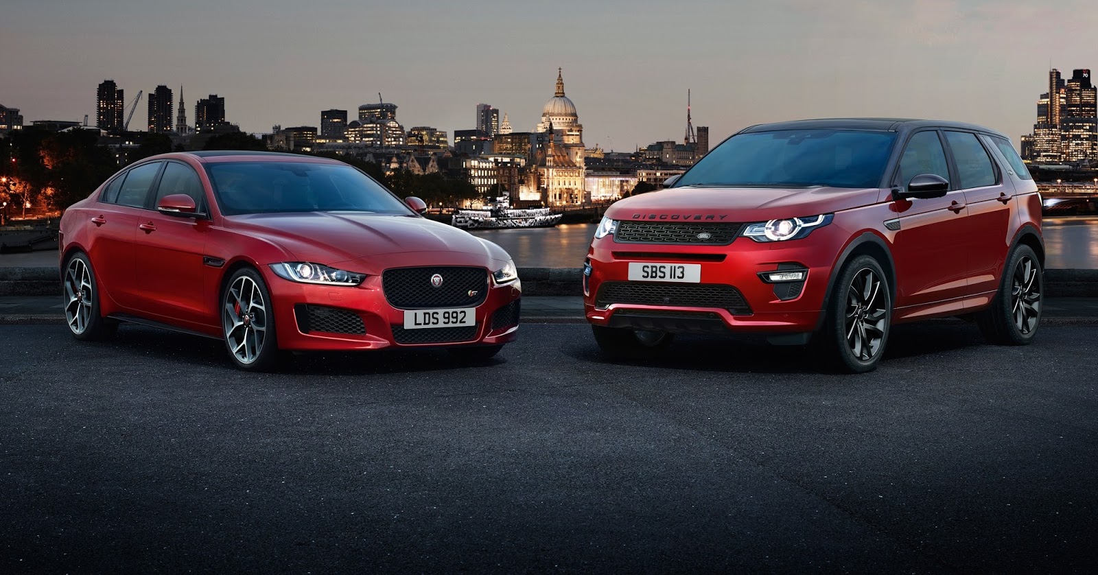 Jaguar Land Rover Offers Unlimited Data
