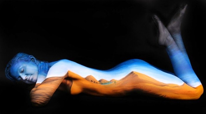 Необычный боди арт Гезине Марведель Необычный боди арт Гезине Марведель