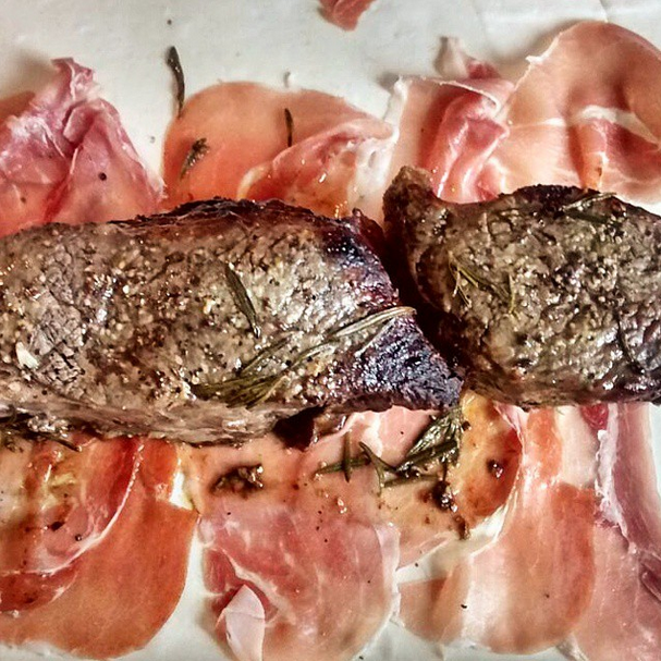 Mama Bee Simple Beef Wellington with Prosciutto