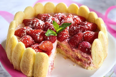Receta de Torta Carlota de fresas Receta de Torta Carlota de fresas