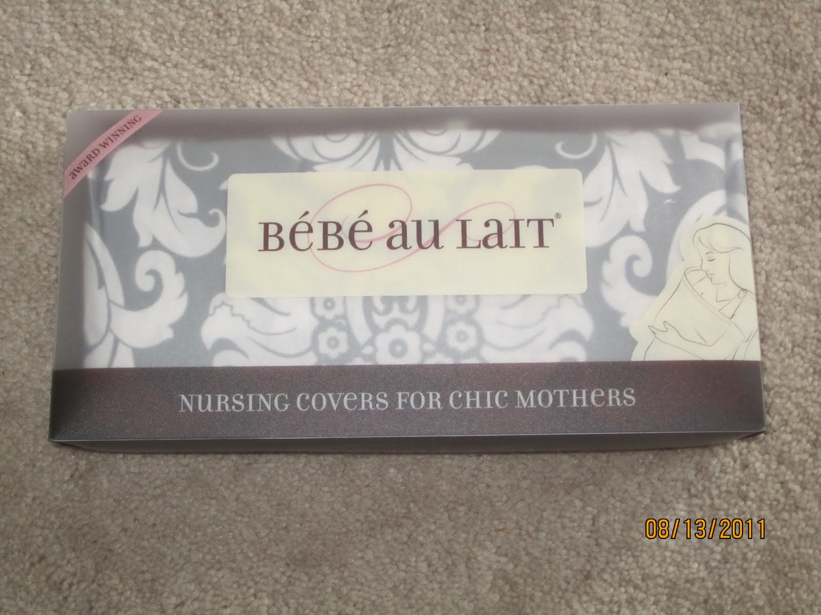 The Mommy Goods Bebe Au Lait Nursing Cover Review