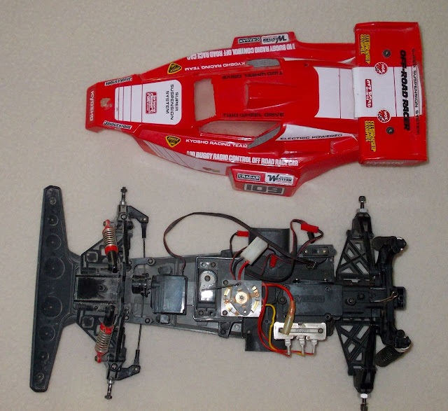 Kyosho Raider Rebuild and  Restoration (Refurbish). Réparation et reconstruction de Kyosho